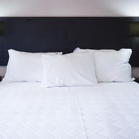Residencial Principe Guest House Барейро Екстериор снимка
