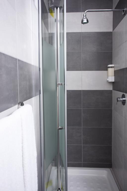 Residencial Principe Guest House Барейро Екстериор снимка