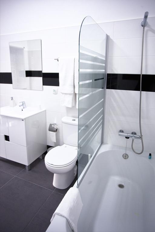 Residencial Principe Guest House Барейро Екстериор снимка