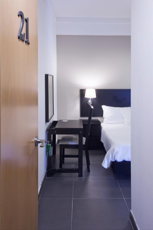 Residencial Principe Guest House Барейро Екстериор снимка