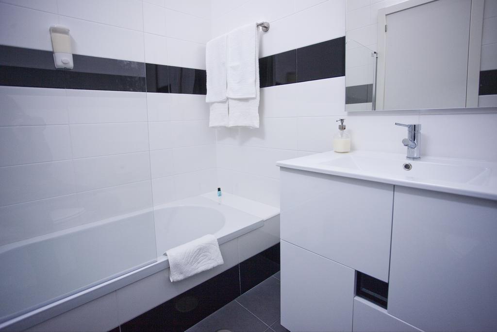 Residencial Principe Guest House Барейро Екстериор снимка