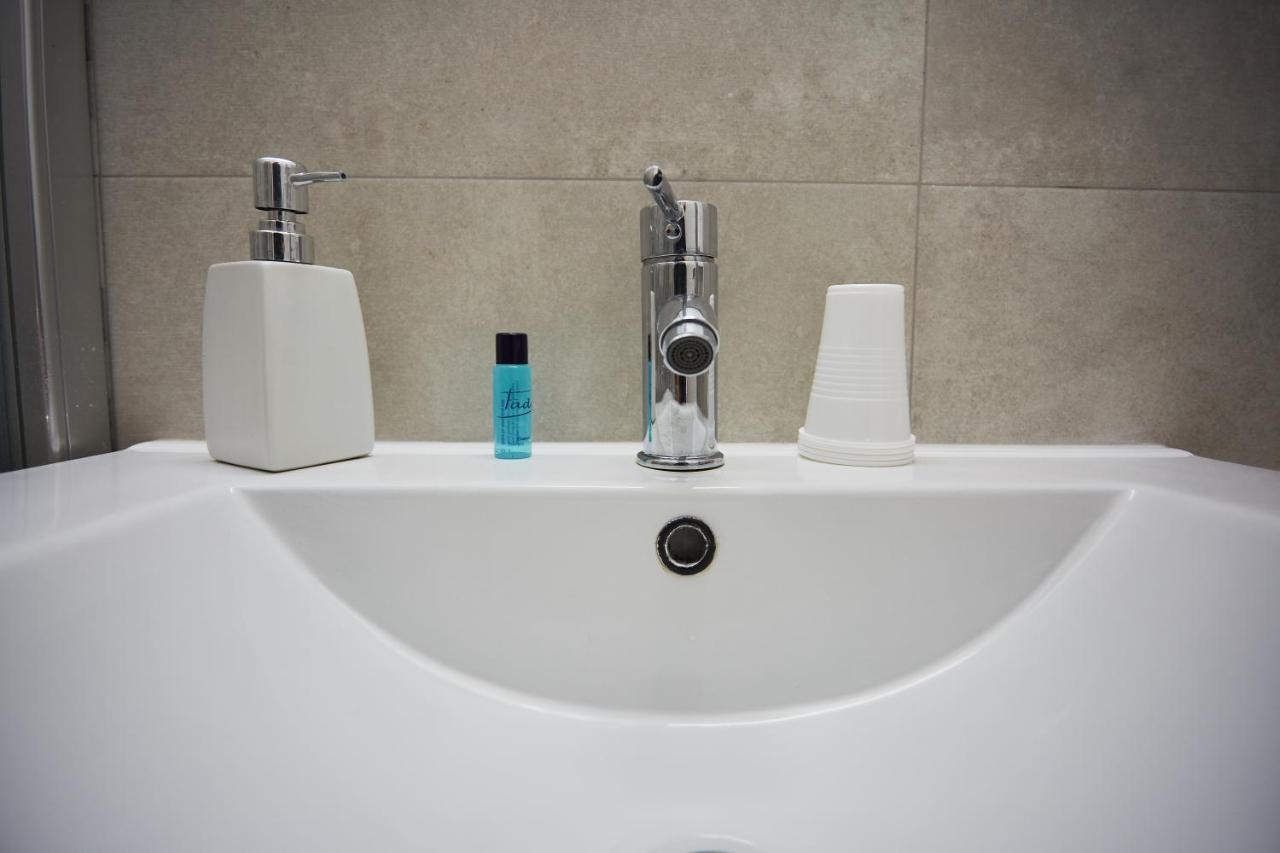 Residencial Principe Guest House Барейро Екстериор снимка